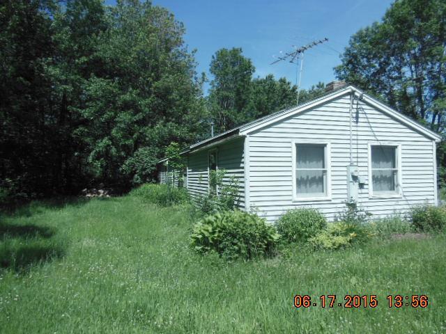 207 Burnham Road Troy, ME 04987 - Photo 3 of 11 Photo