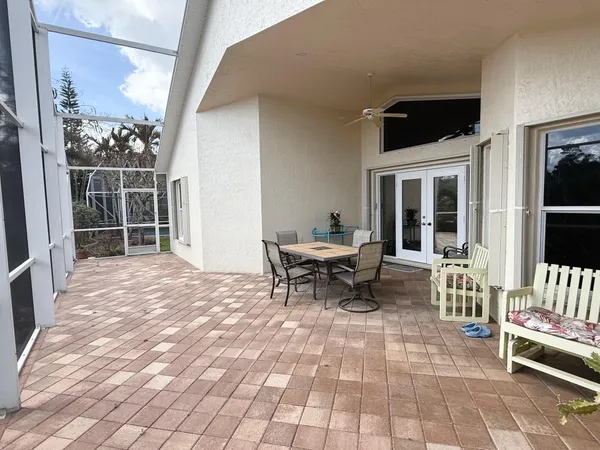 $585,000 | 12503 Southeast Plandome Drive, Hobe Sound, FL 33455