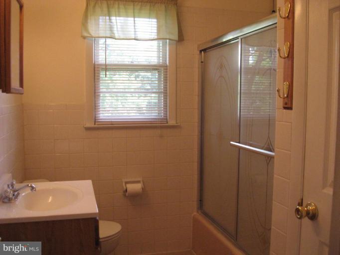 5599 Telegraph Road Elkton, MD 21921 - Photo 11 of 20 Bath #1