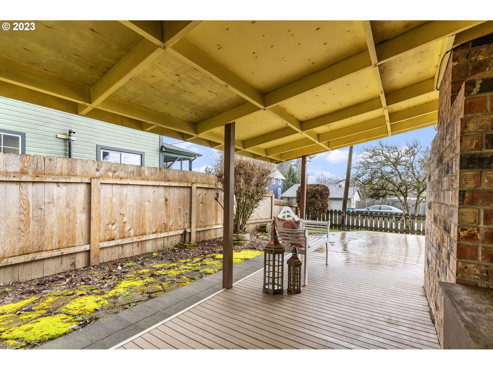 108 South 4th Avenue Ridgefield, WA 98642 - Photo 29 of 32 a view of a patio with wooden floor