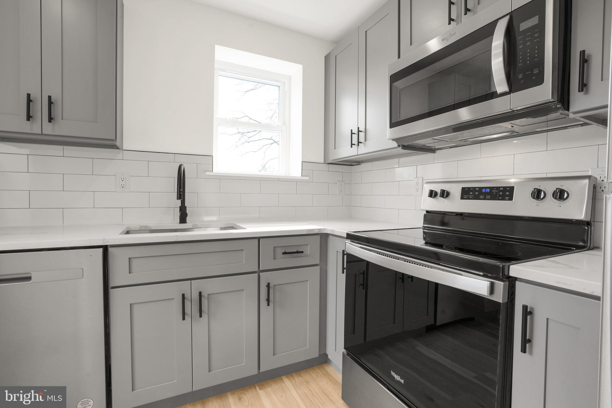 228 Bridge Street, Unit 2 Spring City, PA 19475 - Photo 5 of 43