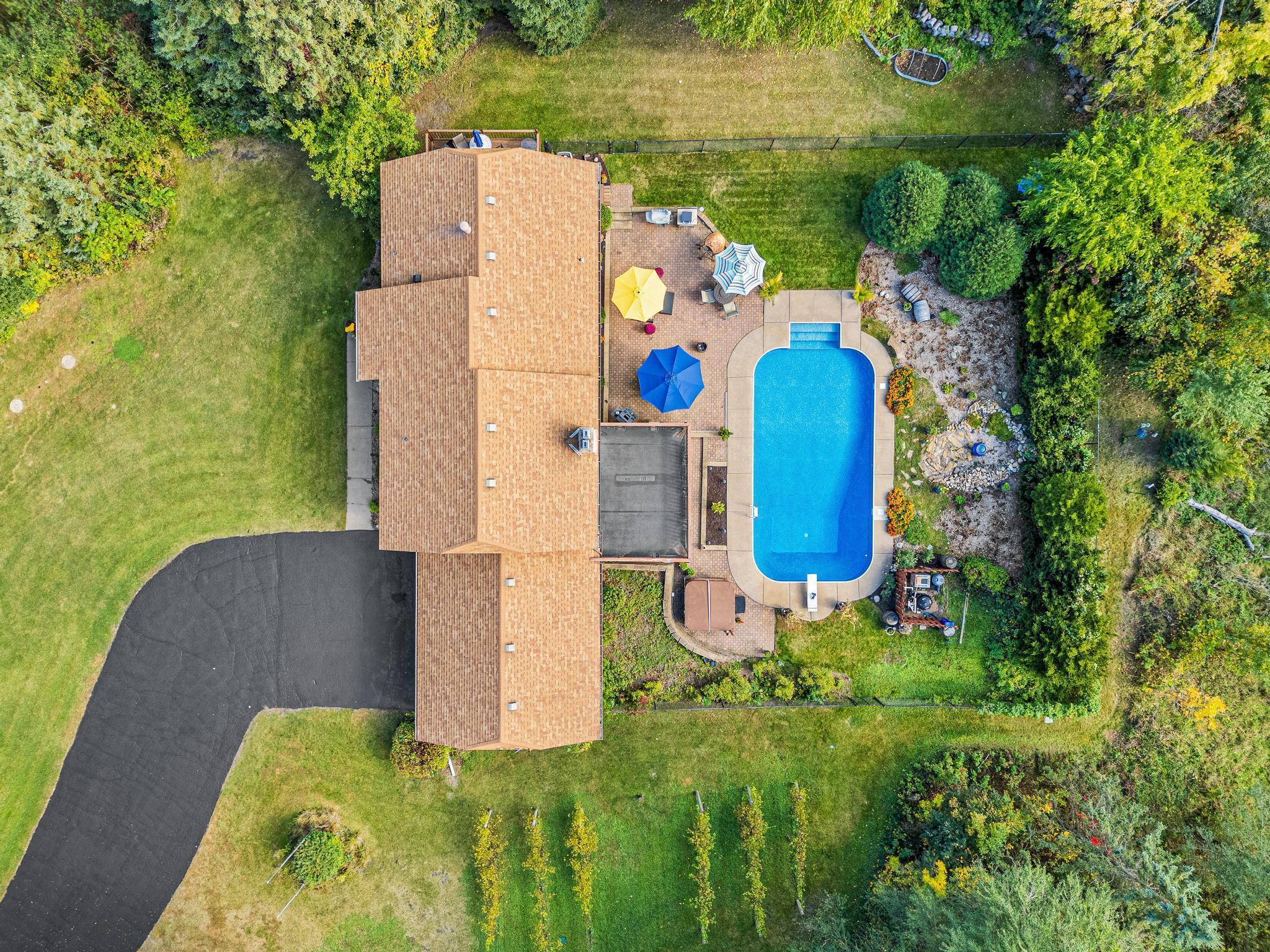 10 Hay Camp Road North Oaks, MN 55127 - Photo 3 of 37