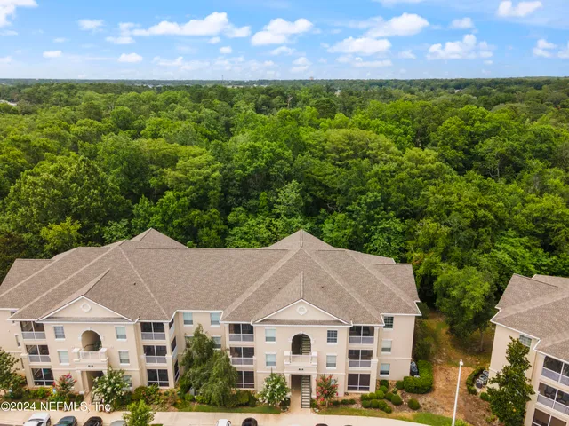 $165,000 | 8601 Beach Boulevard, Unit 712, Jacksonville, FL 32216