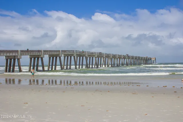 $165,000 | 8601 Beach Boulevard, Unit 712, Jacksonville, FL 32216