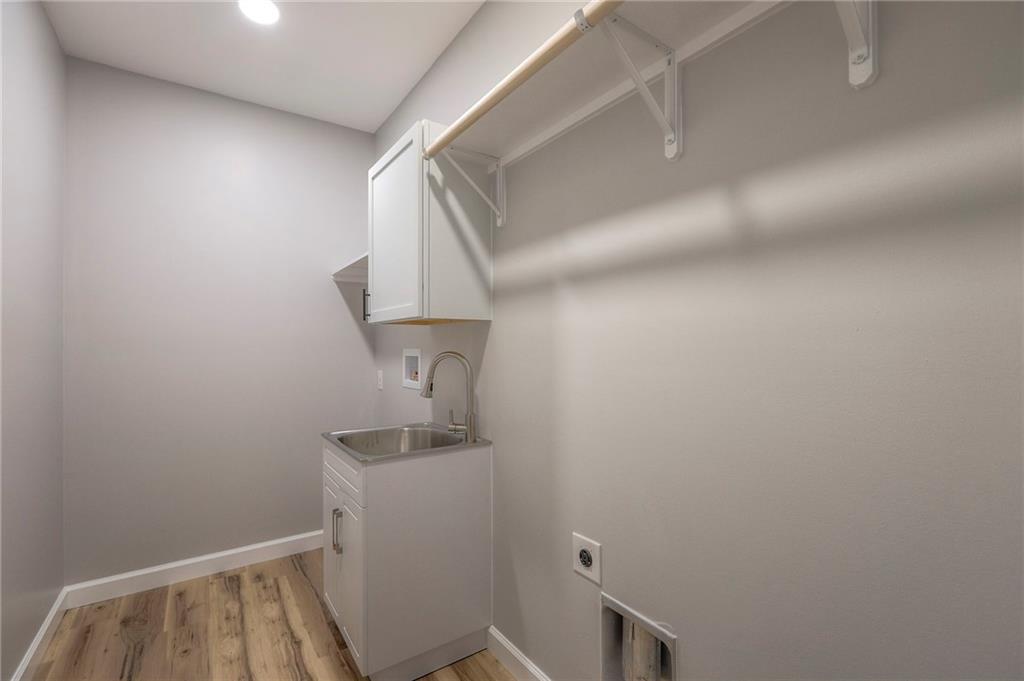 310 Northeast 51st Road Warrensburg, MO 64093 - Photo 14 of 17