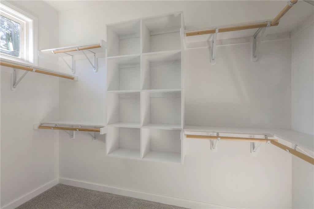 310 Northeast 51st Road Warrensburg, MO 64093 - Photo 8 of 17