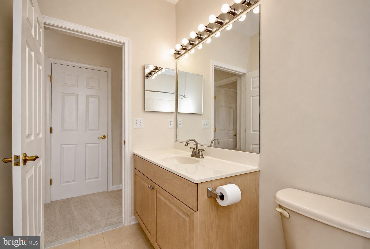 12 Kyle Way Ewing, NJ 08628 - Photo 2 of 40 Hall bath