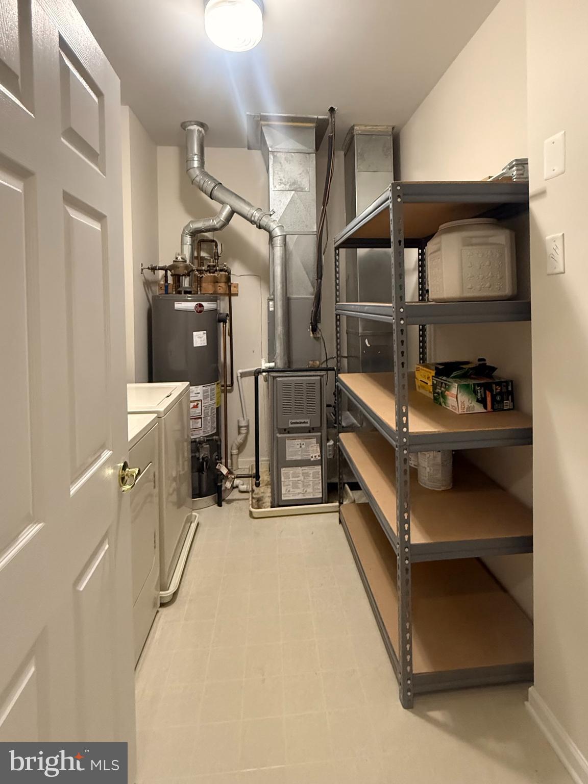 12 Kyle Way Ewing, NJ 08628 - Photo 22 of 40 Utility room