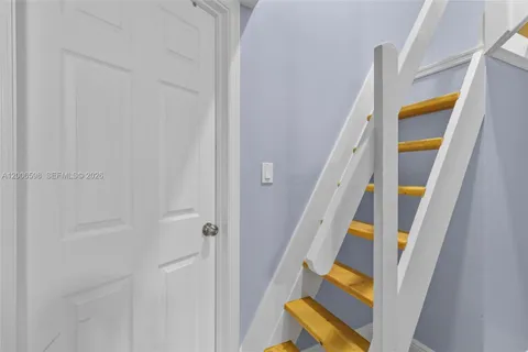 a view of an entryway