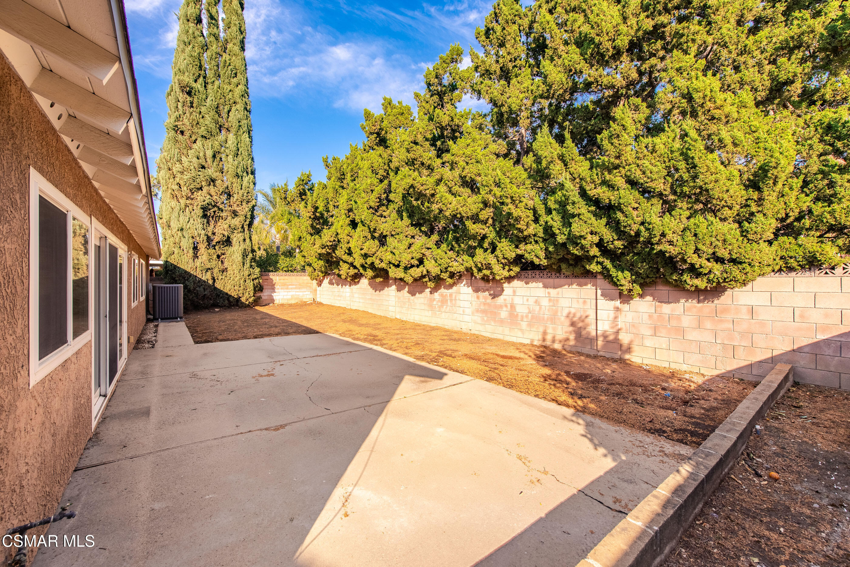 2248 Stow Street Simi Valley, CA 93063 - Photo 35 of 41 Backyard