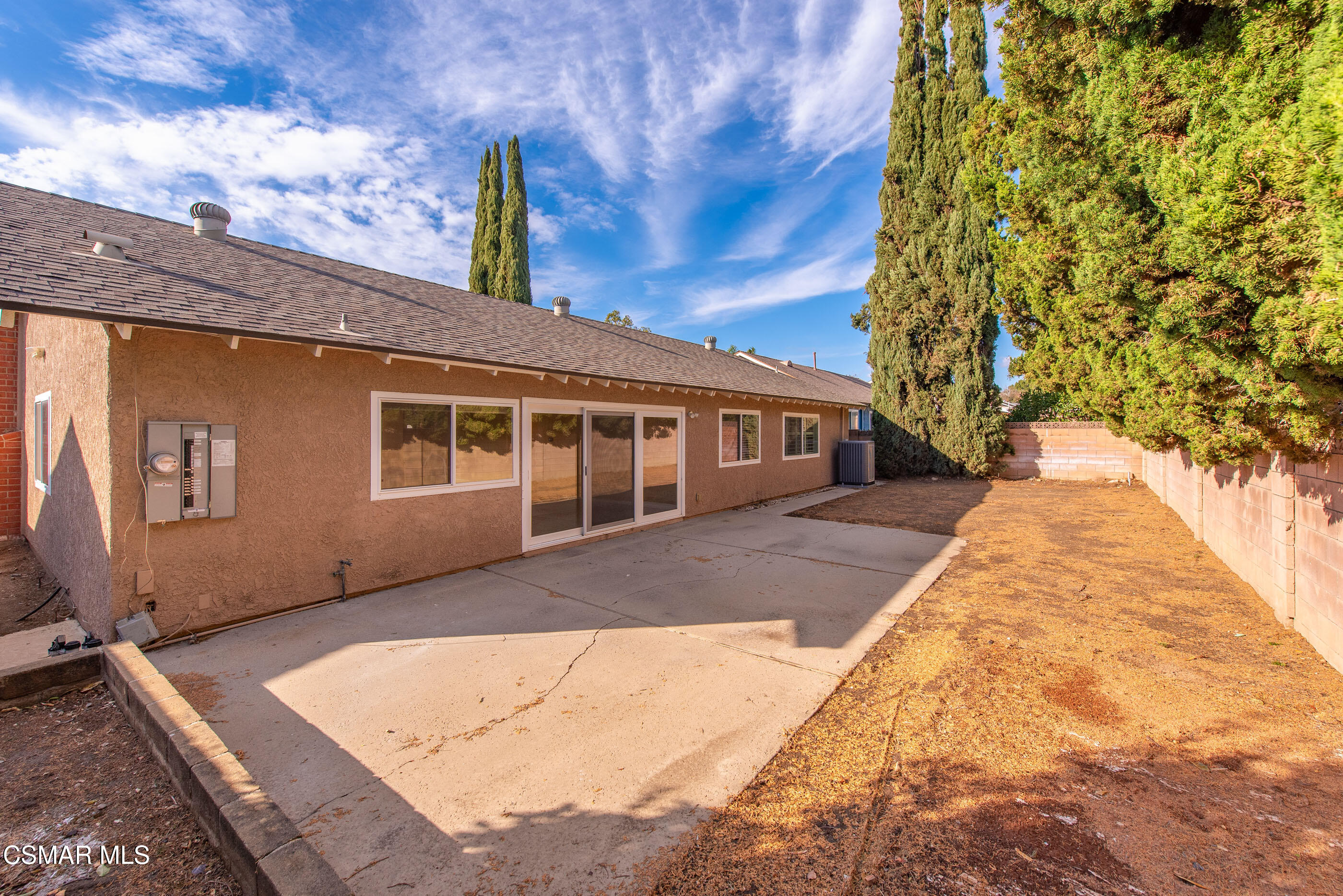 2248 Stow Street Simi Valley, CA 93063 - Photo 36 of 41 Backyard