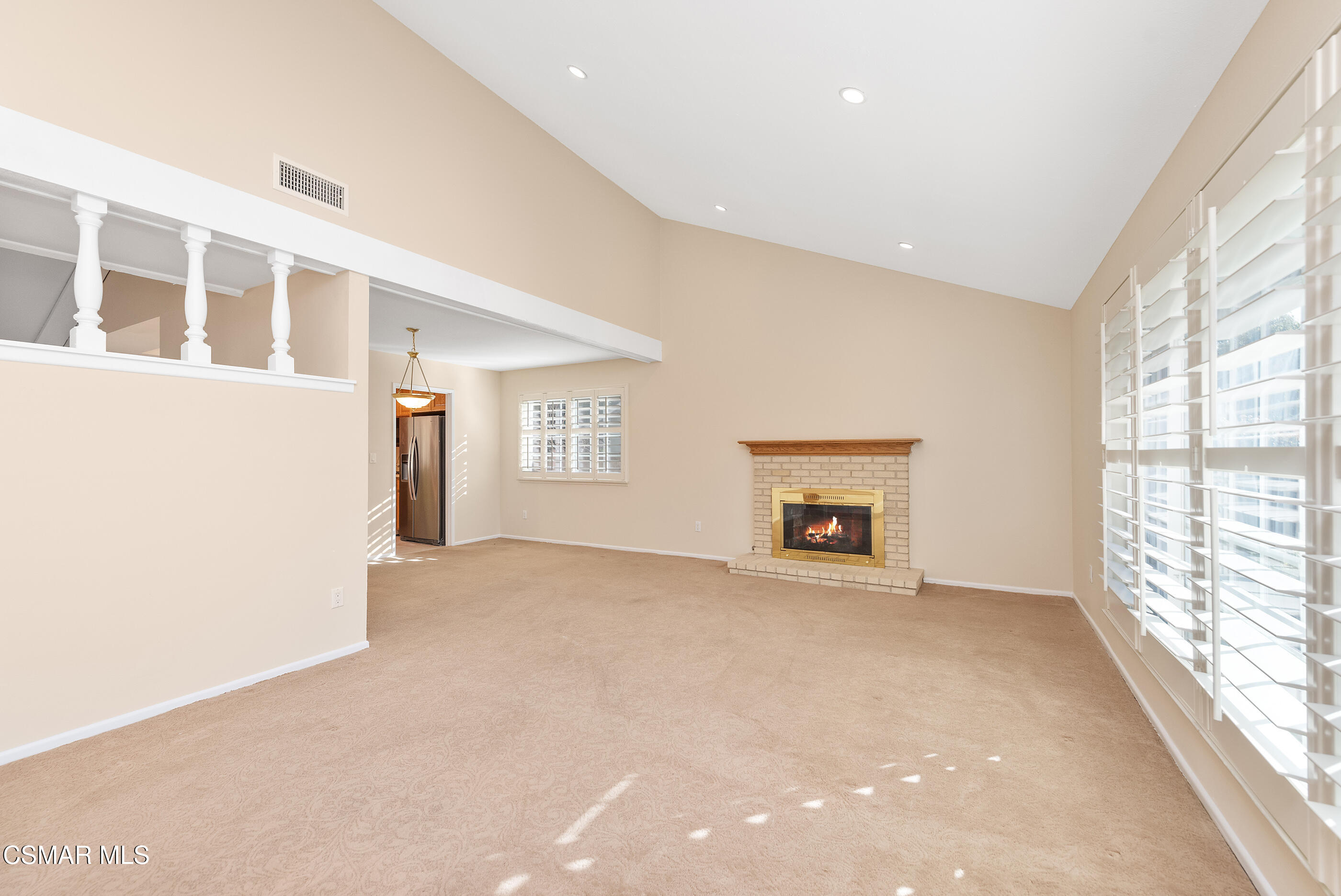2248 Stow Street Simi Valley, CA 93063 - Photo 7 of 41 Living/Dining