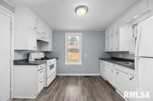 $114,900 | 2629 170th Avenue, Preemption, IL 61276