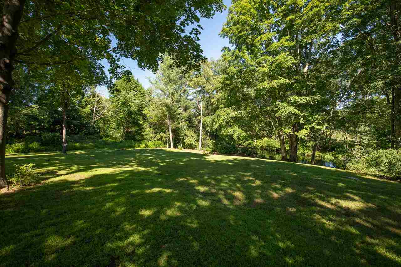 482 Middle Road Brentwood, NH 03833 - Photo 32 of 34