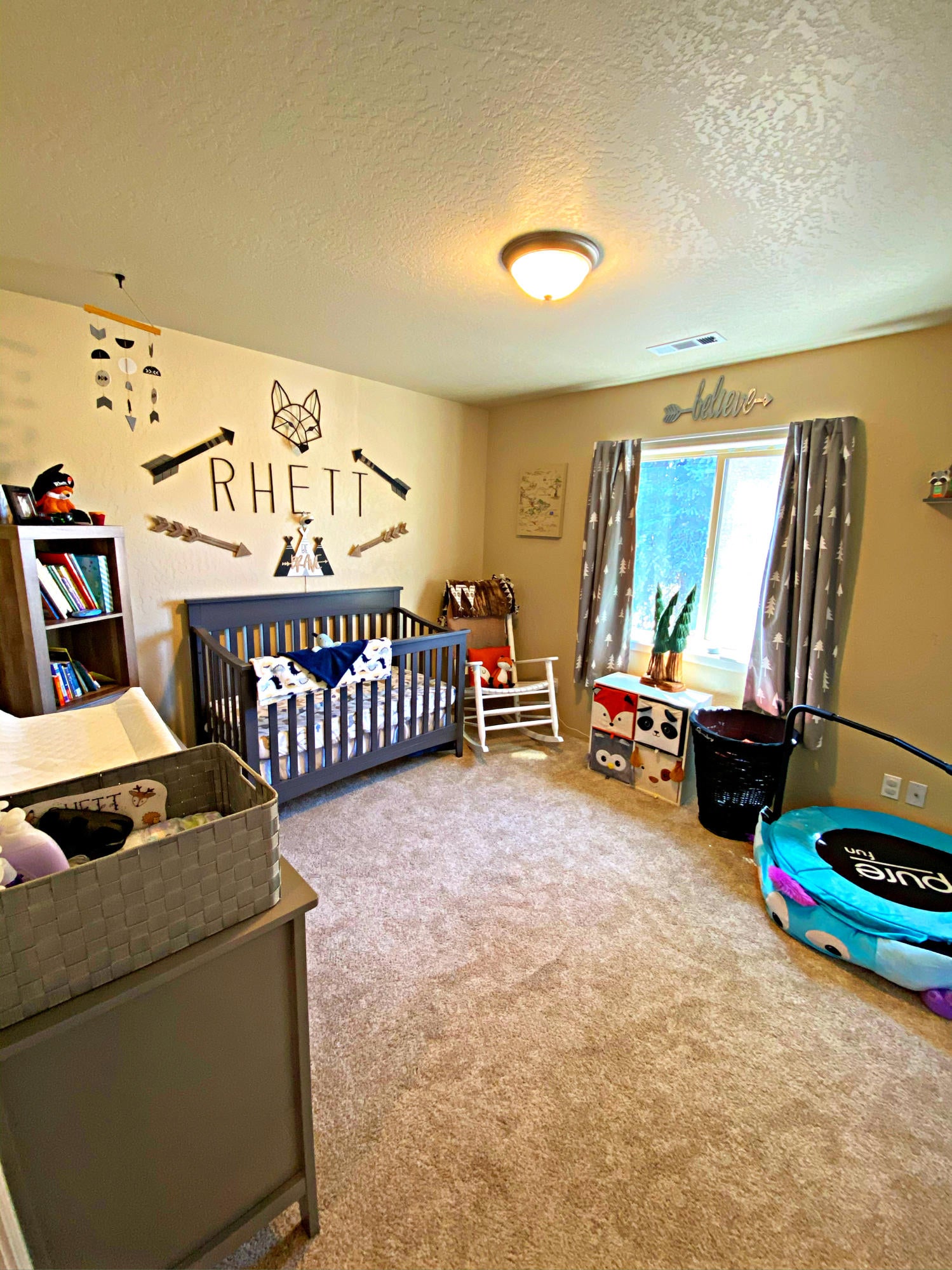 3131 Bursell Road Medford, OR 97502 - Photo 13 of 36 3EDA005D-A3D9-4C34-A2BD-82AA8F3B7AAE