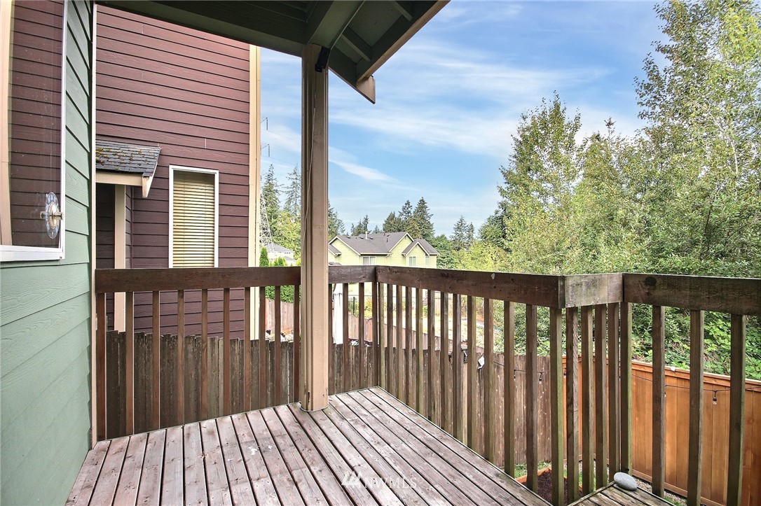 3818 Northeast 14th Place Renton, WA 98056 - Photo 21 of 23