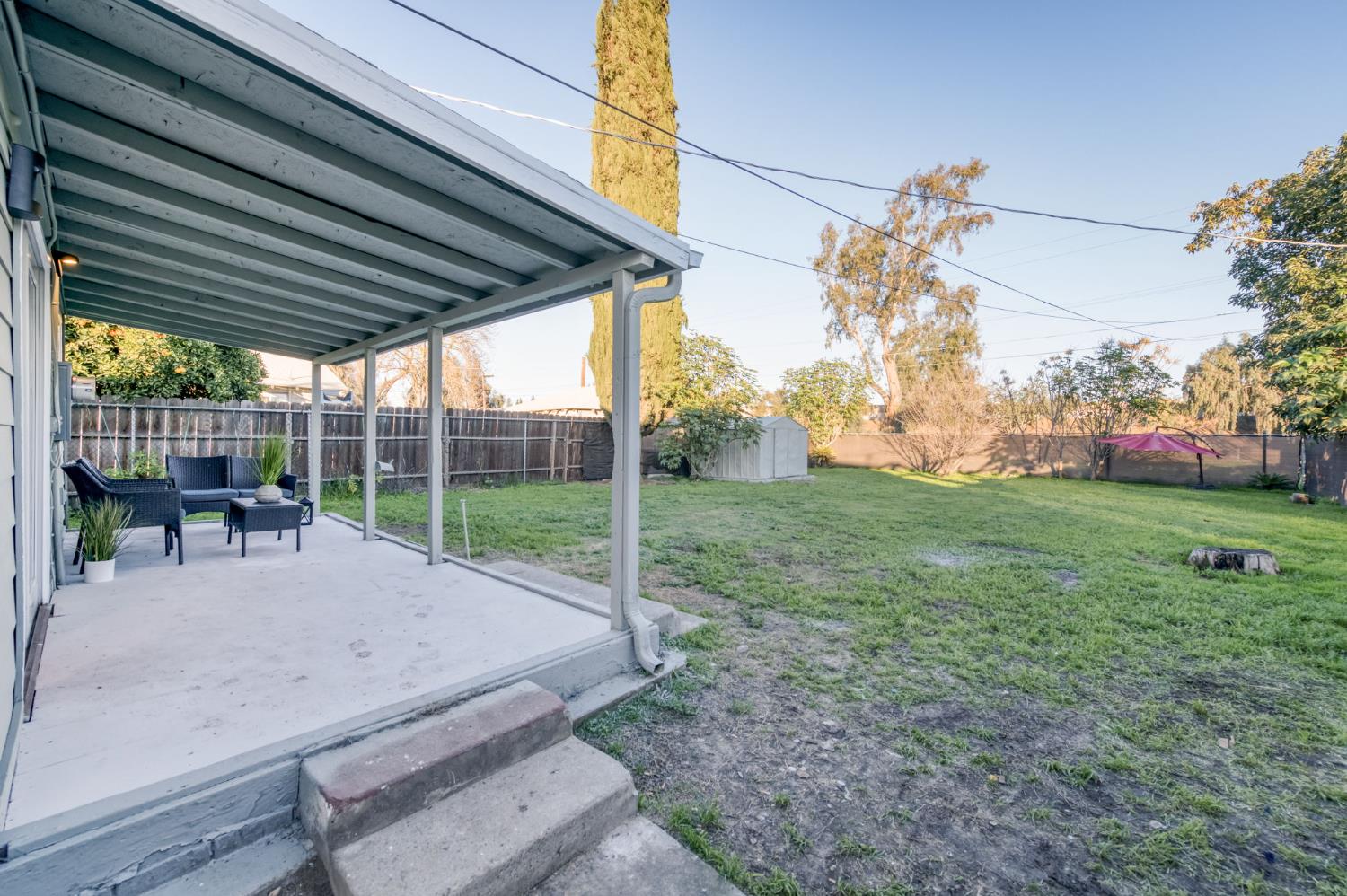 2414 Snyder Street Selma, CA 93662 - Photo 20 of 28 a view of yard with patio