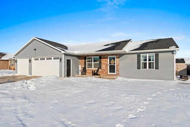 $399,900 | 1416 Mera Lane, Kaukauna, WI 54130