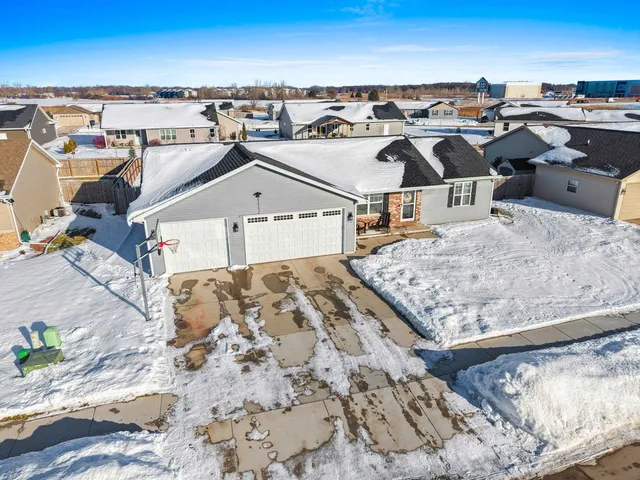 $399,900 | 1416 Mera Lane, Kaukauna, WI 54130