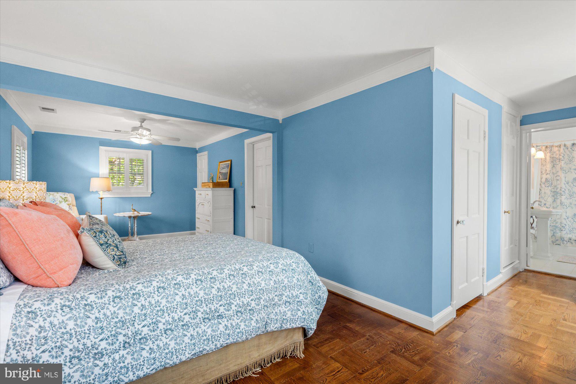 6041 25th Road North Arlington, VA 22207 - Photo 41 of 67 primary suite