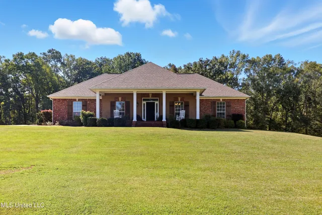 $649,950 | 130 Deer Ridge Road, Brandon, MS 39042