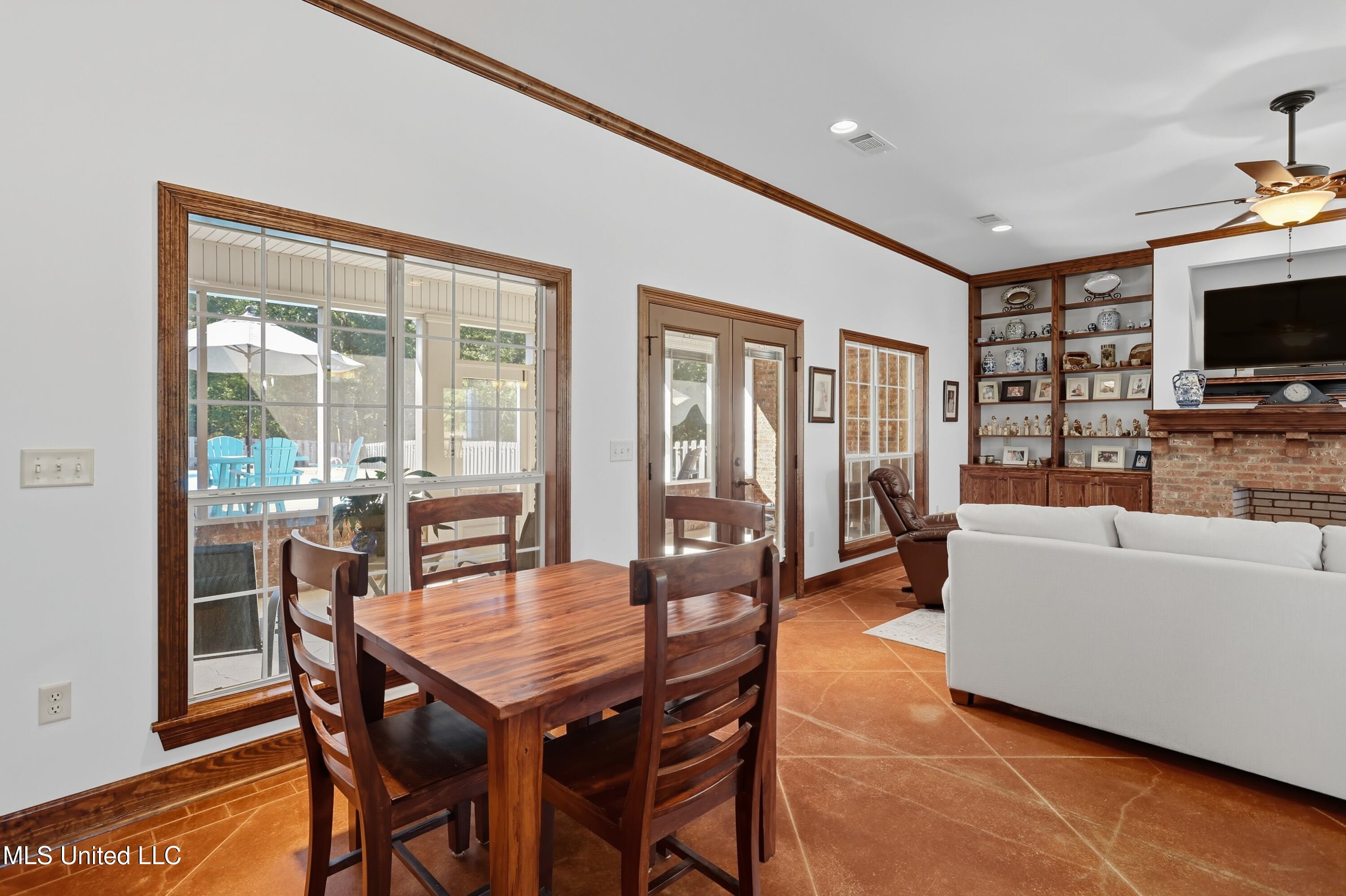 130 Deer Ridge Road Brandon, MS 39042 - Photo 16 of 61 16-130 Deer Ridge Rd _ Home Tours MS