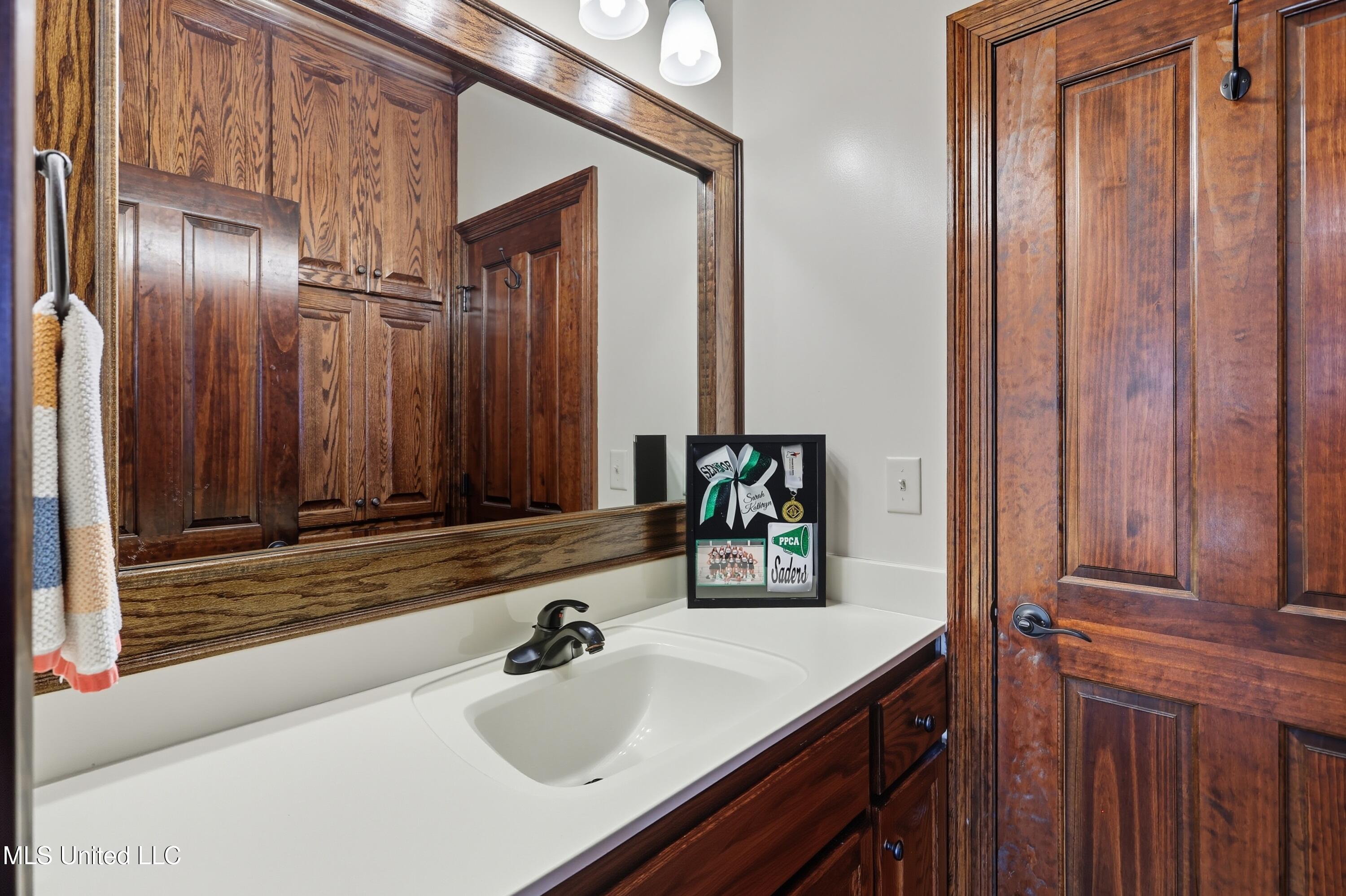 130 Deer Ridge Road Brandon, MS 39042 - Photo 28 of 61 28-130 Deer Ridge Rd _ Home Tours MS