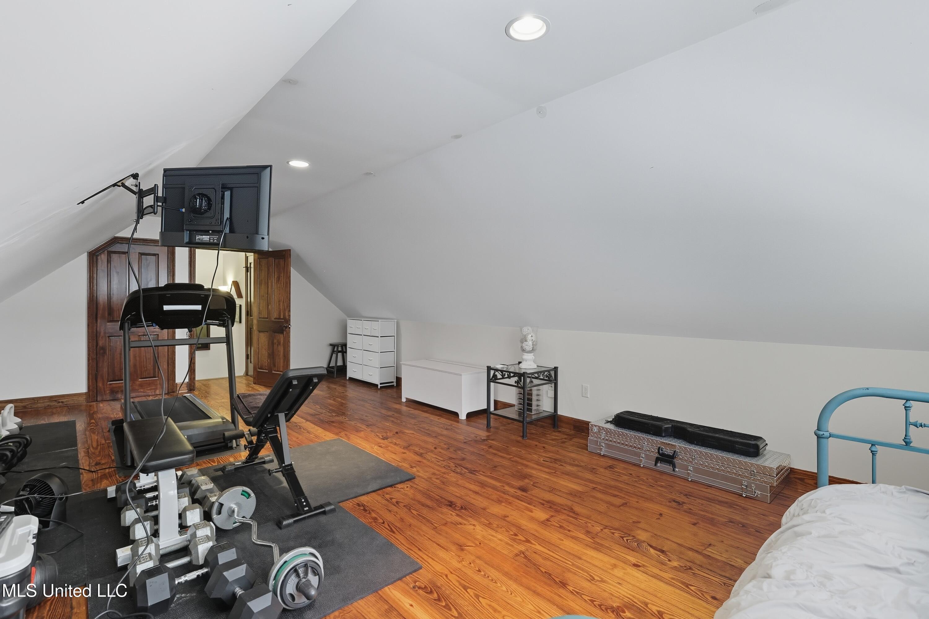 130 Deer Ridge Road Brandon, MS 39042 - Photo 33 of 61 33-130 Deer Ridge Rd _ Home Tours MS