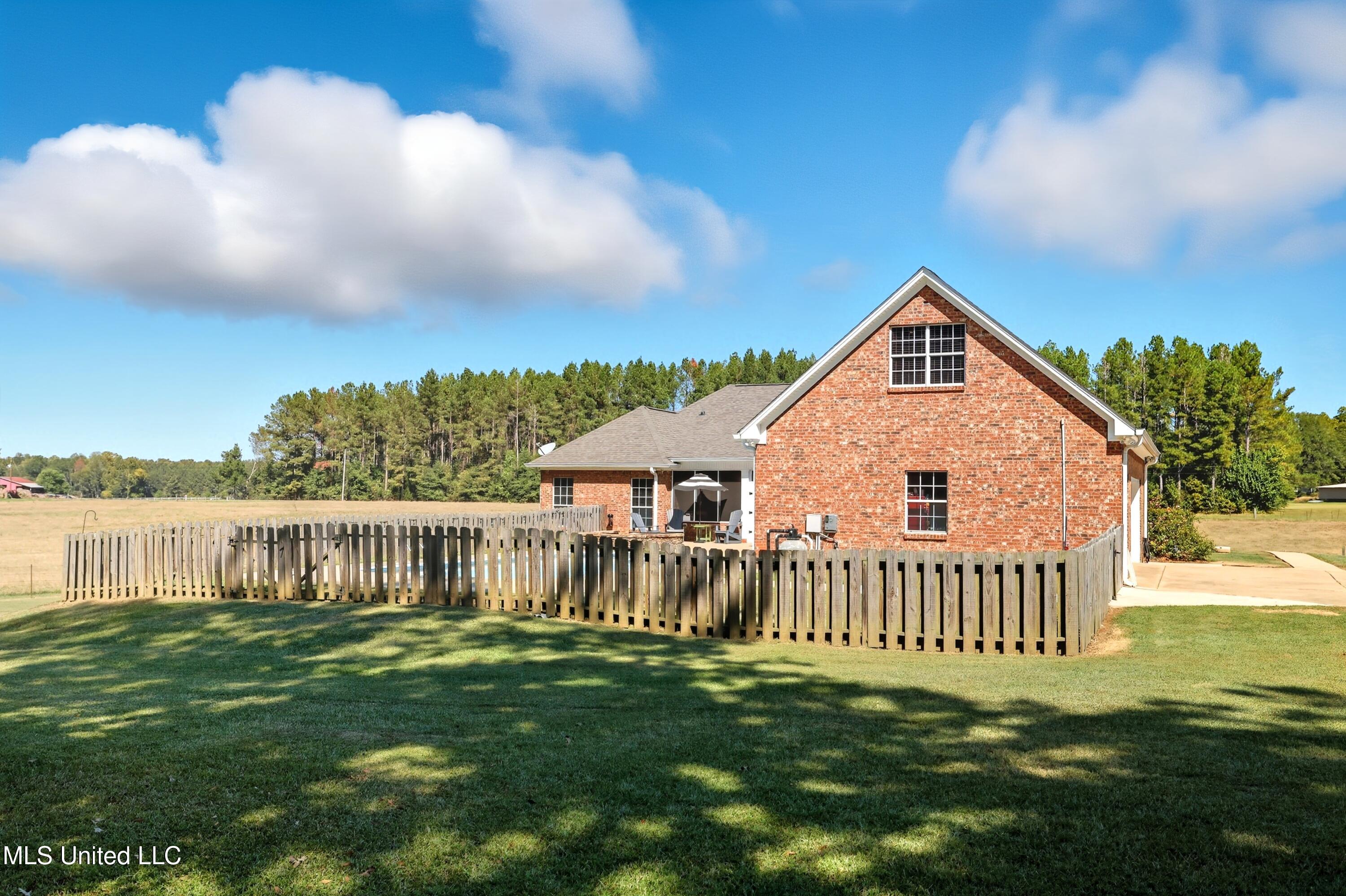 130 Deer Ridge Road Brandon, MS 39042 - Photo 44 of 61 44-130 Deer Ridge Rd _ Home Tours MS