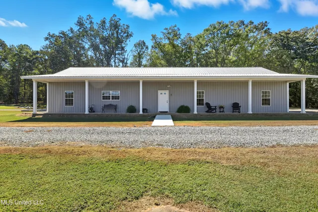 $649,950 | 130 Deer Ridge Road, Brandon, MS 39042