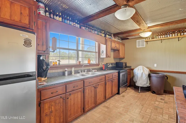 $649,950 | 130 Deer Ridge Road, Brandon, MS 39042