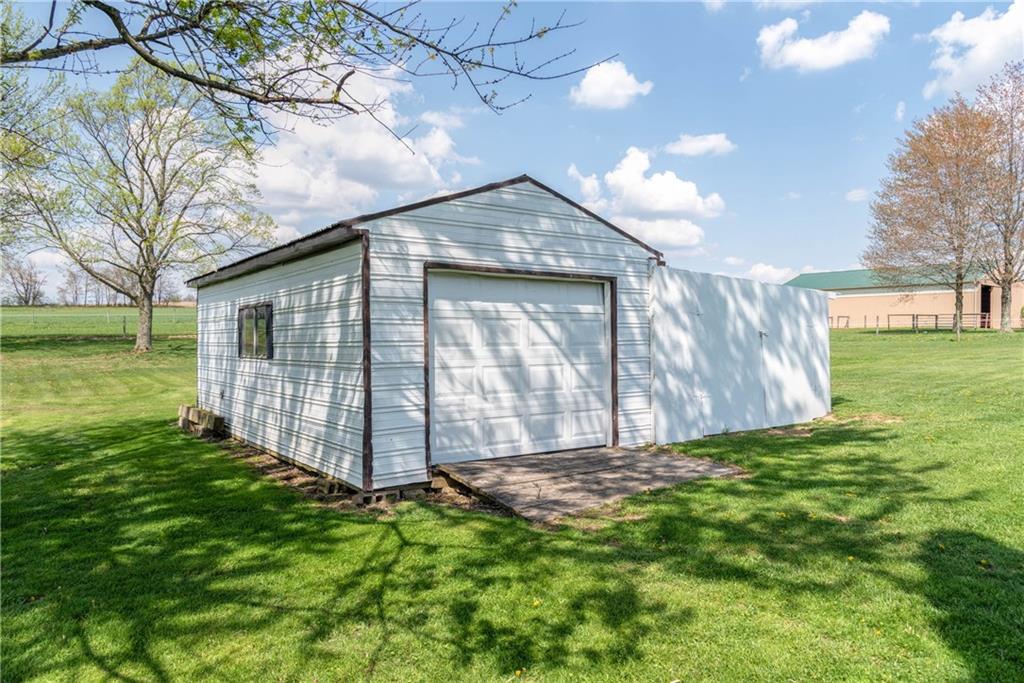 124 West Brewster Road Butler, PA 16001 - Photo 17 of 25