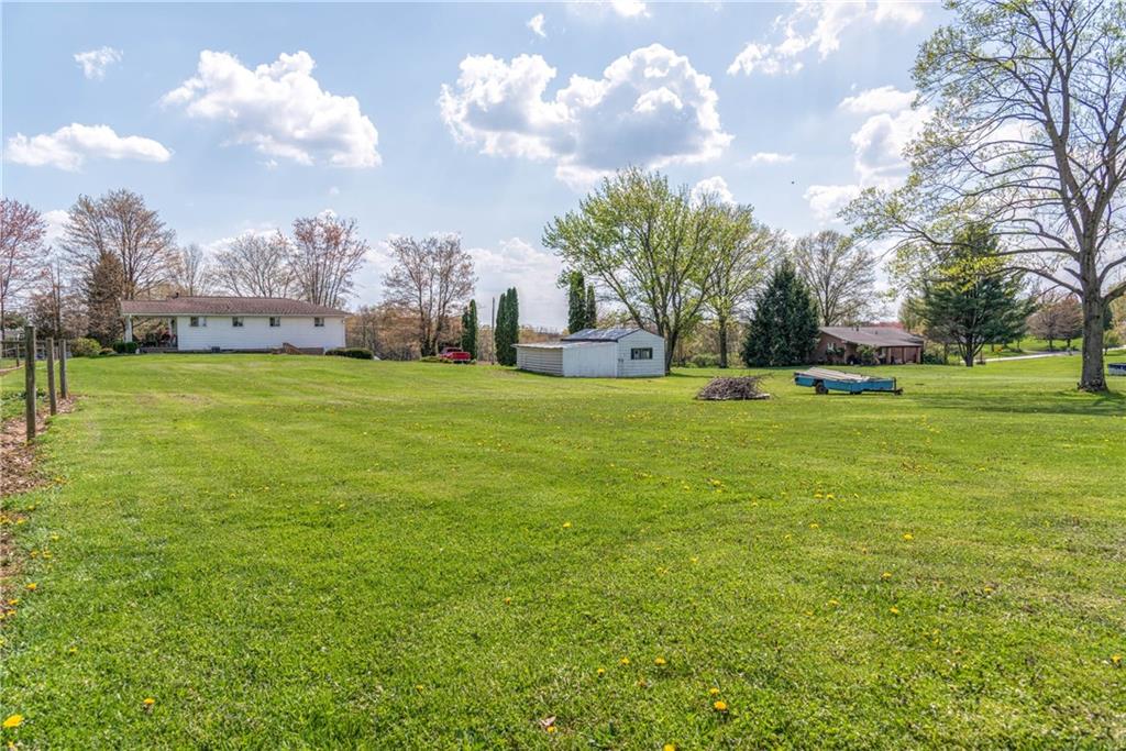 124 West Brewster Road Butler, PA 16001 - Photo 3 of 25
