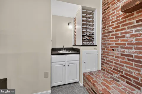 $1,370,000 | 1240 Pine Hill Road, McLean, VA 22101