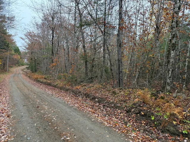 $95,000 | 95 Skyline Drive, Palermo, ME 04354