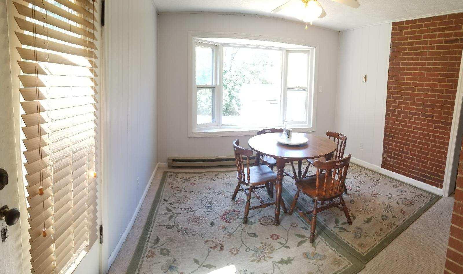 2333 York Road Southwest Roanoke, VA 24015 - Photo 6 of 17 5