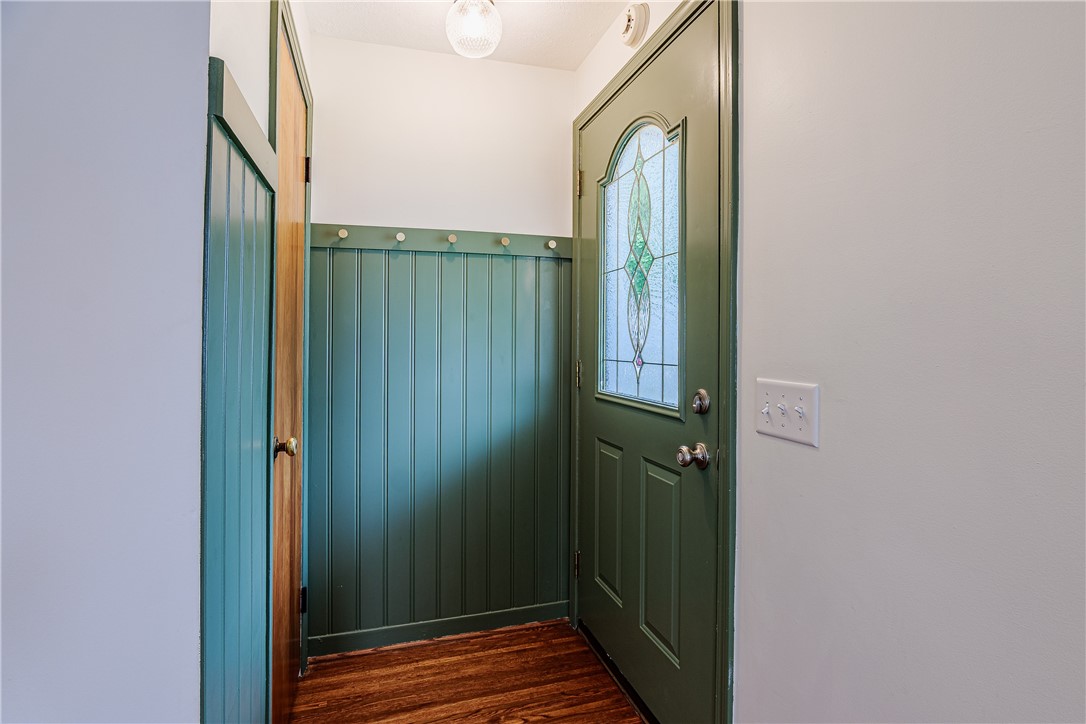 132 Presque Street Rochester, NY 14609 - Photo 4 of 49