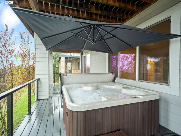 a outdoor view with sitting space