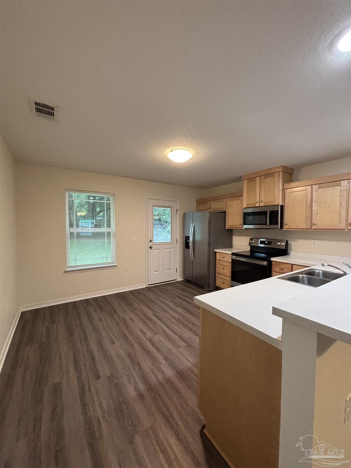 6550 Maddox Road Milton, FL 32570 - Photo 4 of 19