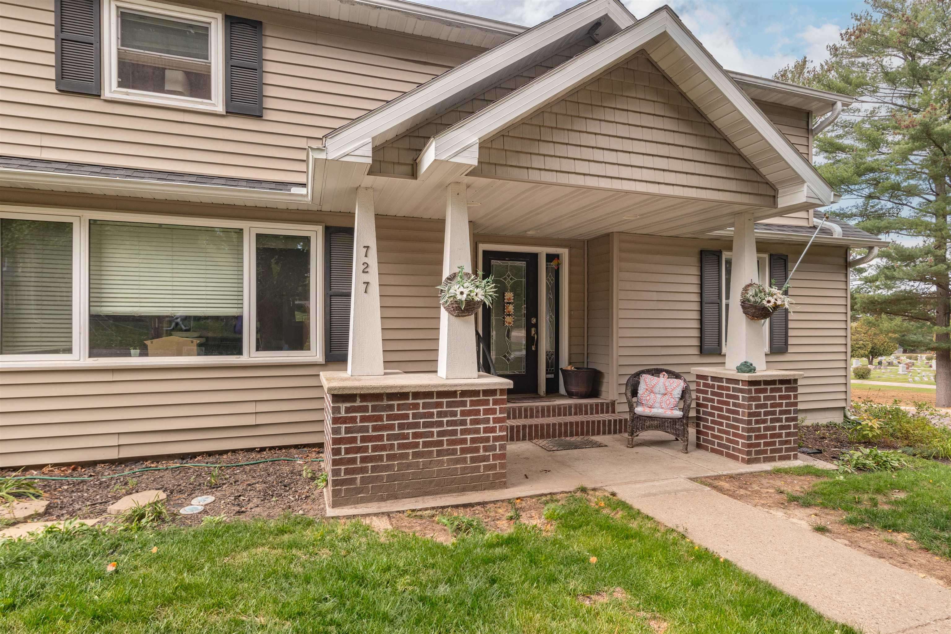 727 Myrtle Street Reedsburg, WI 53959 - Photo 1 of 3 Gallery Image 1