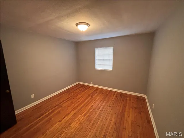 $89,900 | 705 Beardsley Court, Ferguson, MO 63135