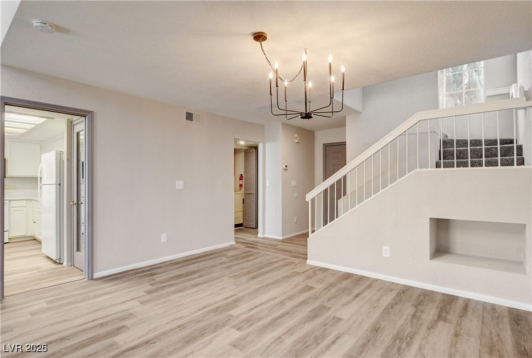 5481 Painted Mirage Road Las Vegas, NV 89149 - Photo 13 of 33