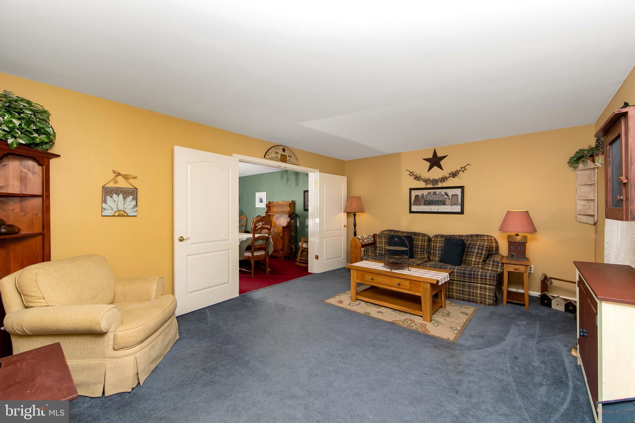 280 Front Street Atco, NJ 08004 - Photo 17 of 47 Living room