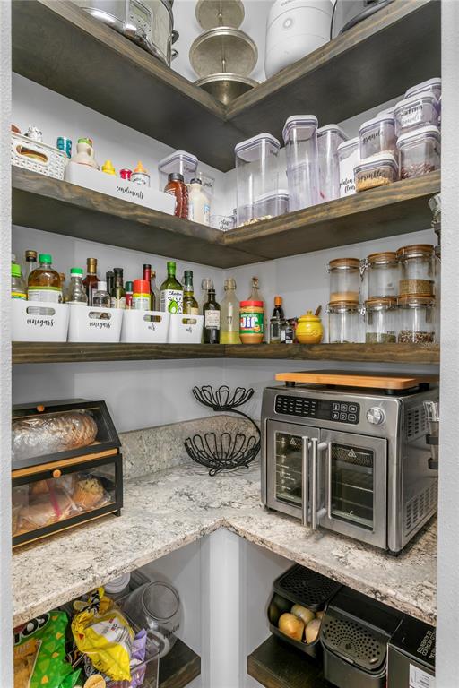 6012 Village Center Drive Lithia, FL 33547 - Photo 11 of 65