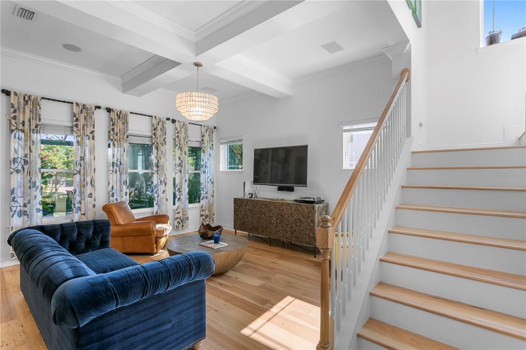 6012 Village Center Drive Lithia, FL 33547 - Photo 16 of 65