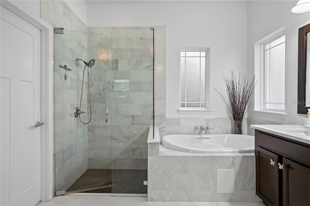 6012 Village Center Drive Lithia, FL 33547 - Photo 27 of 65