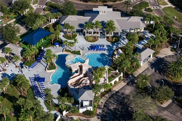 $640,000 | 6012 Village Center Drive, Lithia, FL 33547