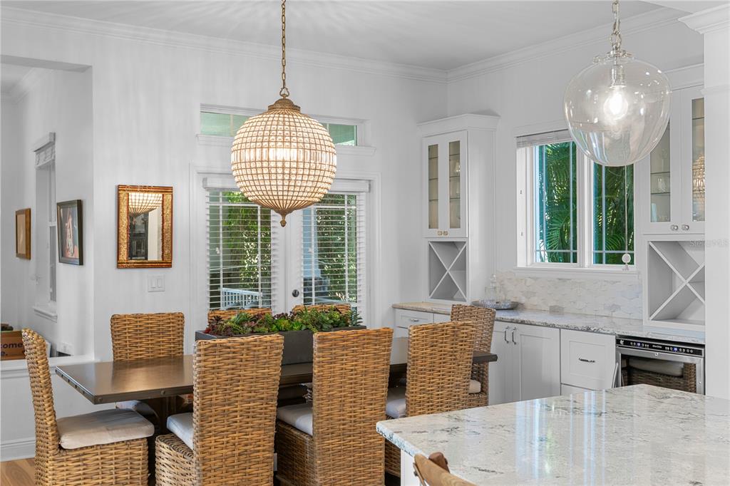 6012 Village Center Drive Lithia, FL 33547 - Photo 6 of 65