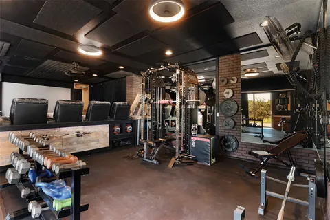 $1,390,000 | 608 Buffalo Trail, Liberty Hill, TX 78642