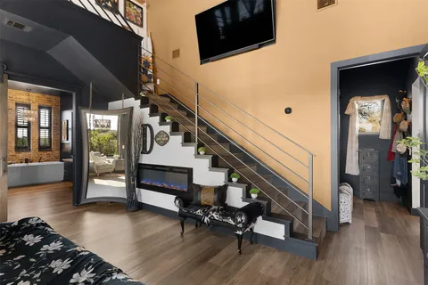 $1,390,000 | 608 Buffalo Trail, Liberty Hill, TX 78642